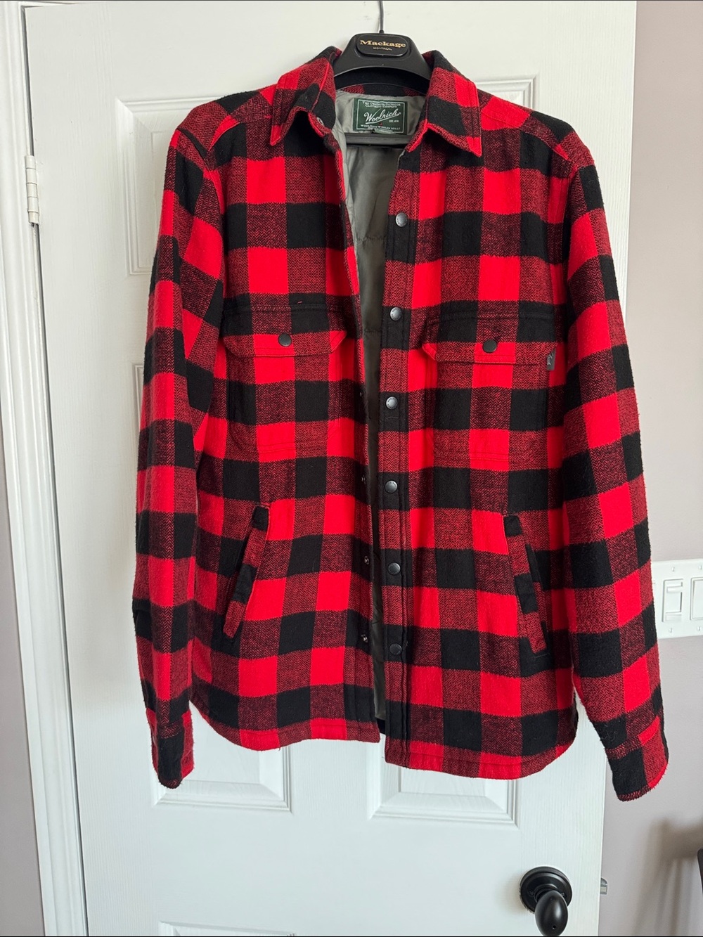 Unisex men’s S Woolrich Red and Black Buffalo-Check Snap Jacket